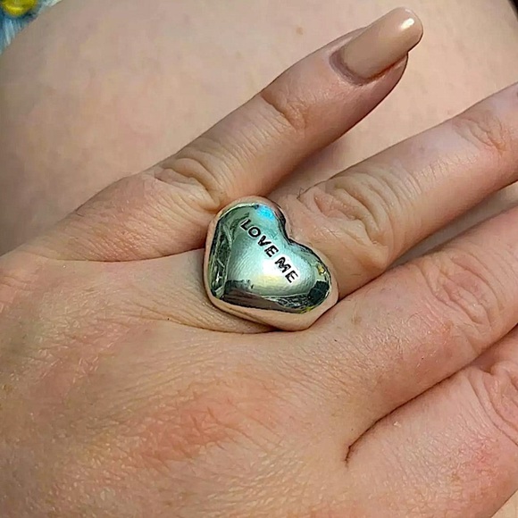 Sterling Silver Plated Love Me Heart Bubble Ring - Picture 1 of 9